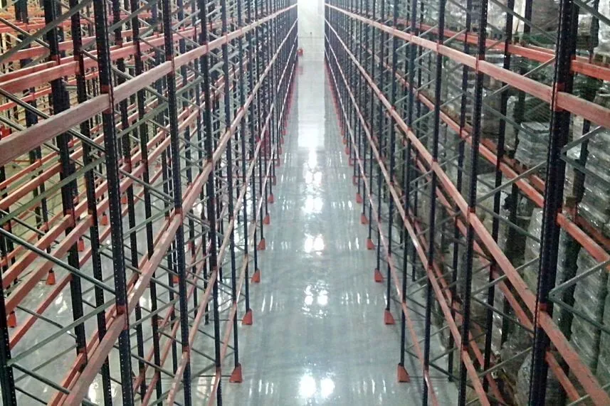 Warehouse with acid-resistant floor, photo 3