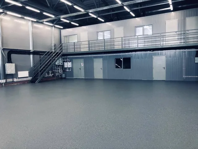 Мойлаш материаллари омбори, 4-фотосурат