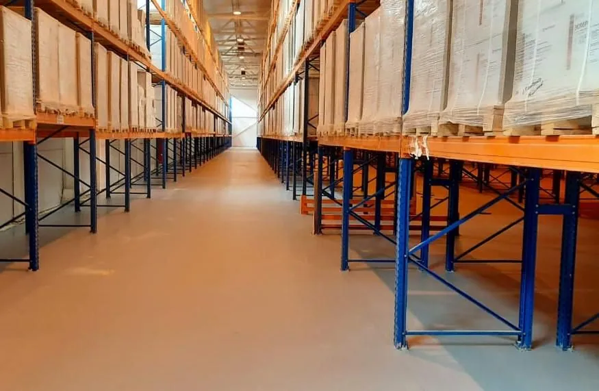 Chemical plant warehouses, photo 4